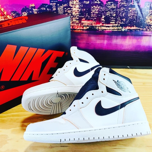 AIR JORDAN 1 HIGH OG DEFIANT “SB NYC TO PARIS” - Picture 4 of 8